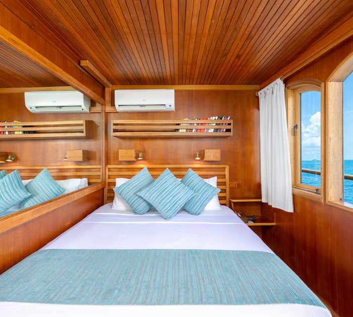 Dhoni Stella 1 Master Cabin